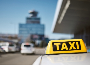 comprehensive-solutions-offered-by-airport-taxi-services