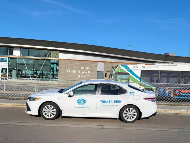 taxi-sherwood-park-luxury-fleet