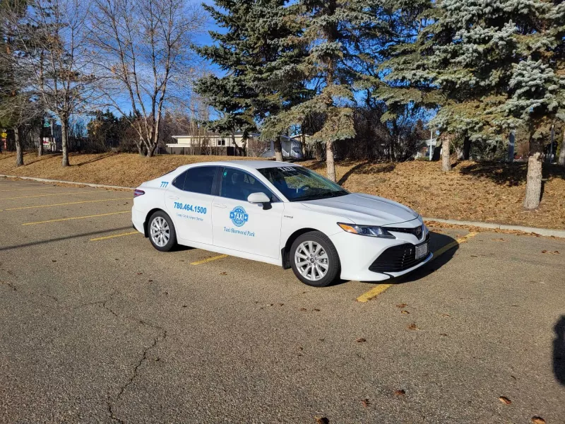 taxi-sherwood-park-luxury-fleet